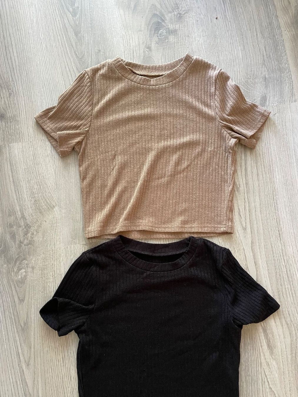 T-shirt: T-Shirts – Nuovo (secondo la descrizione) da Hüniken venduto da fio_qb8b