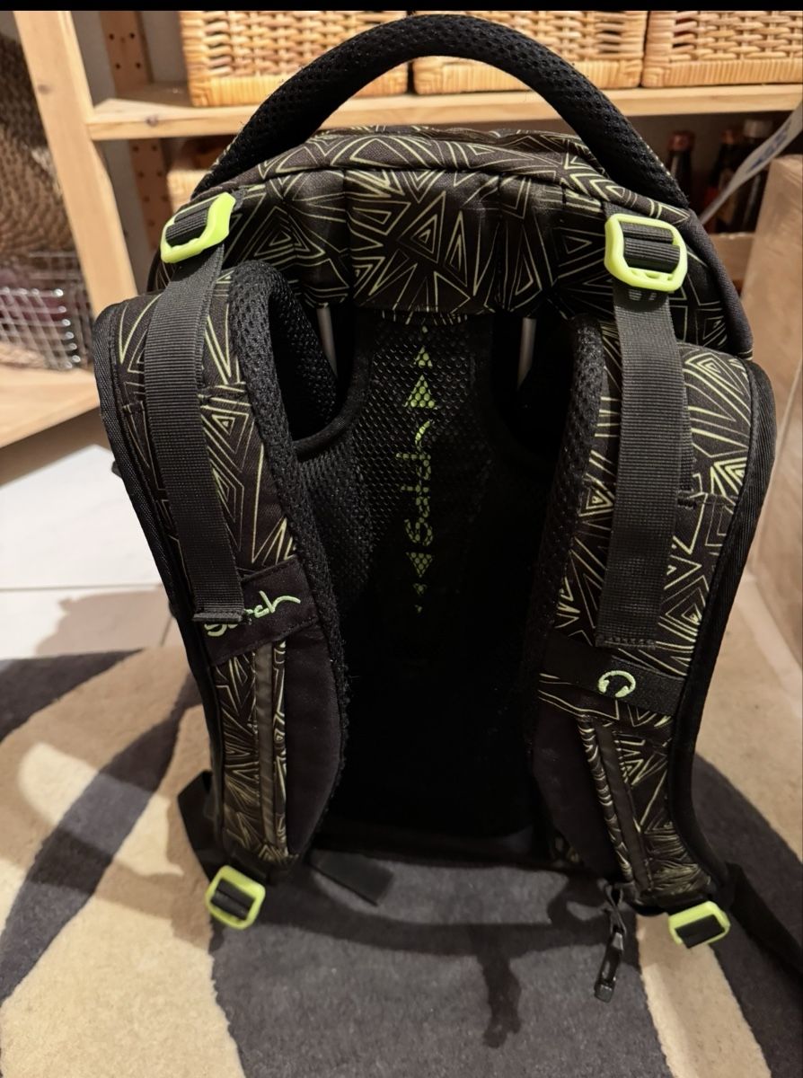 Satch Kindertaschen: Satch Schulrucksack schwarz neongelb guter Zustand – Gebraucht aus Schneisingen von Snaggy 5