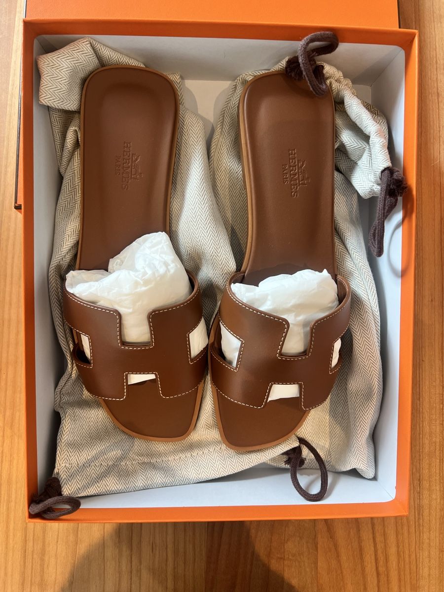 Hermès Scarpe da donna: NEU Hermes Oran 38 classic sandal – Nuovo e nell'imballaggio originale da Zollikon venduto da cat_p589 1