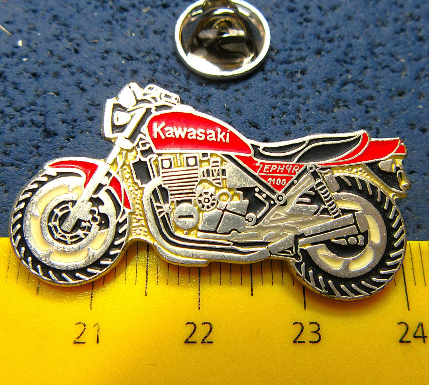 Plaketten & Abzeichen: KAWASAKI MOTORRAD PIN – Gebraucht aus Ettingen von Hausi4711