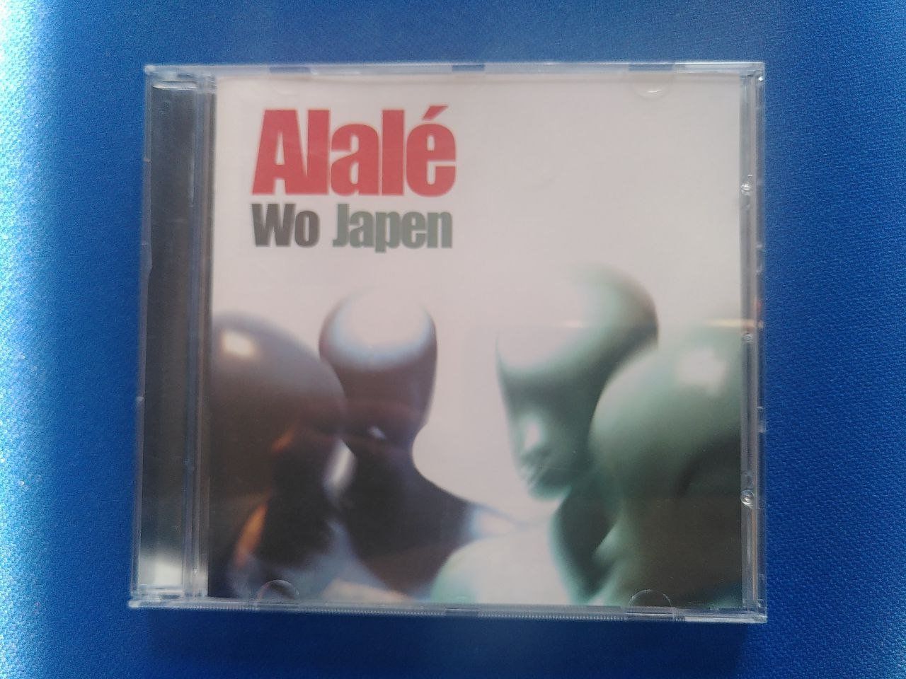 CD: CD Alalé Wo Japen – Usato da Plan-les-Ouates venduto da jyg_bts5