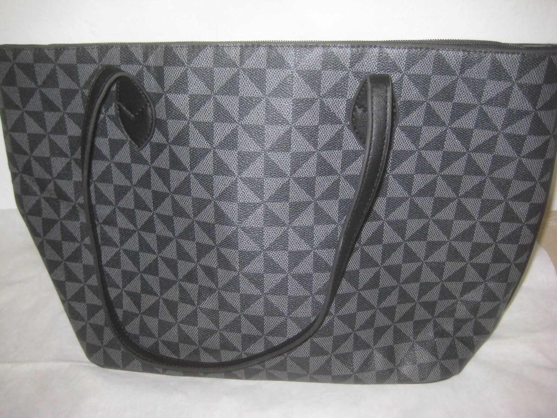 Borse da donna: DAMEN HANDTASCHE – Usato da Uster venduto da flocke1 2