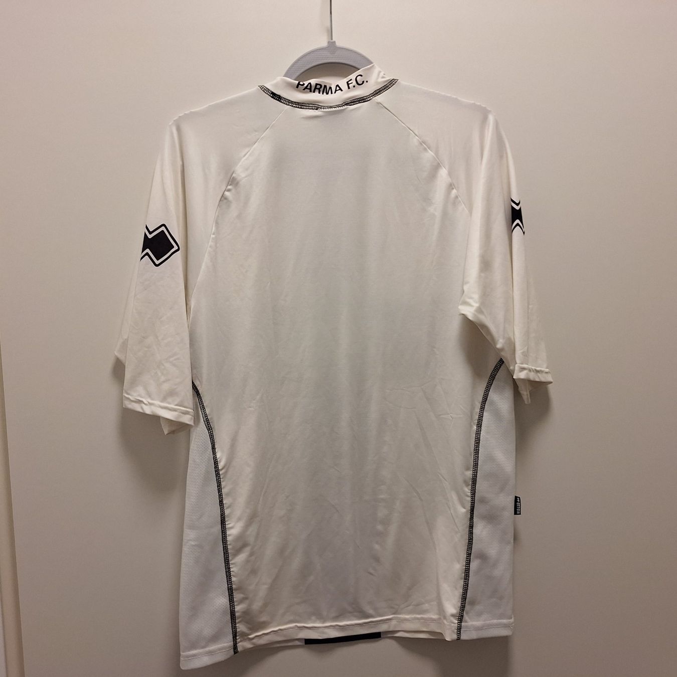 Canottiere & Pantaloni: Errea Ac Parma Calcio Home 2005-2006 – Usato da Bellinzona venduto da LA-ropa-de-Juan 4