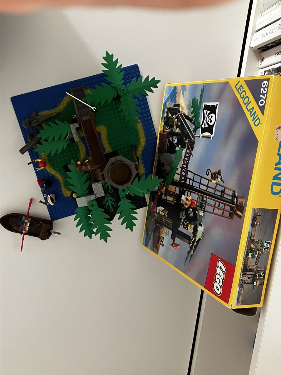 Lego Jeux de construction: Lego Pirates 6270 + 6257  – D'occasion à Zürich par Skylar80 7