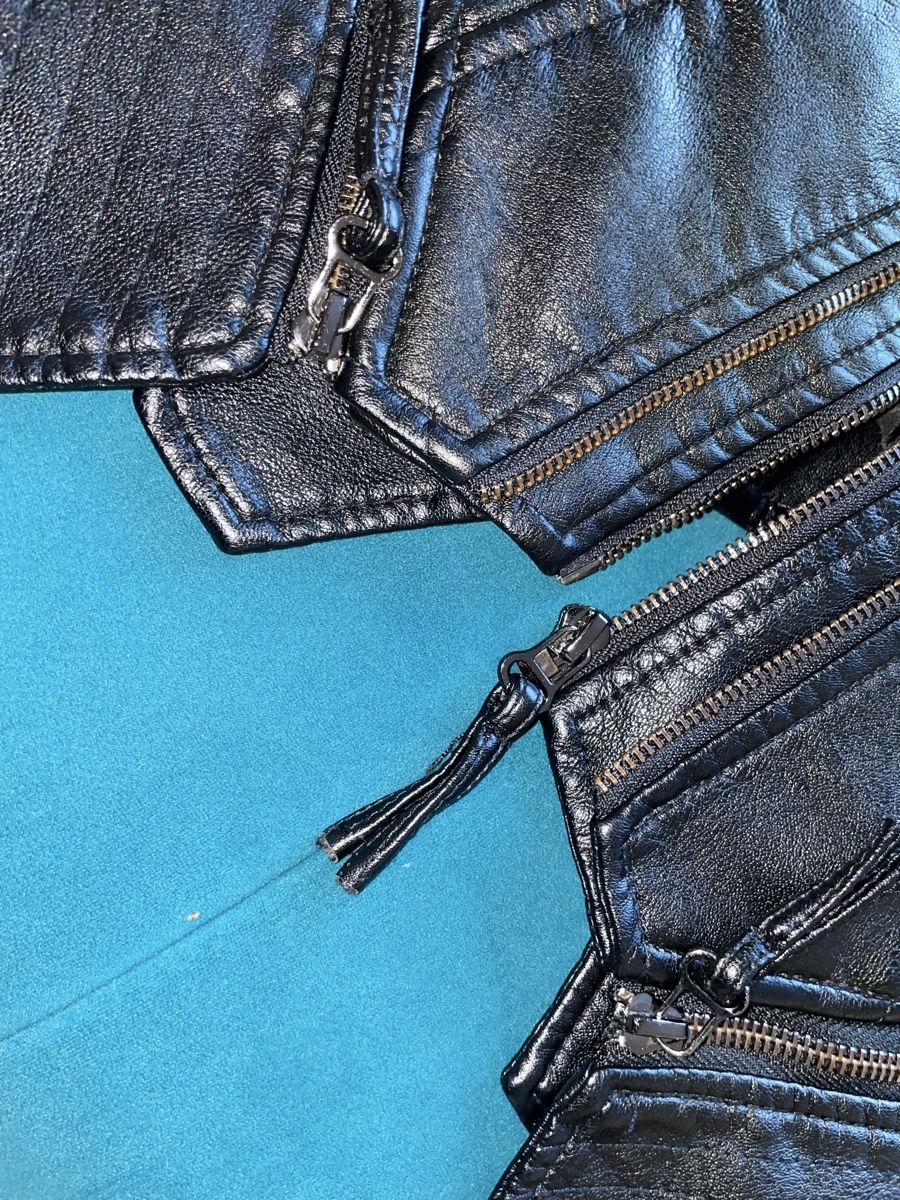 Giacche: Statement Biker Lederjacke Vintage, taillierter Schnitt – Usato da Schindellegi venduto da Ellaesyam 5