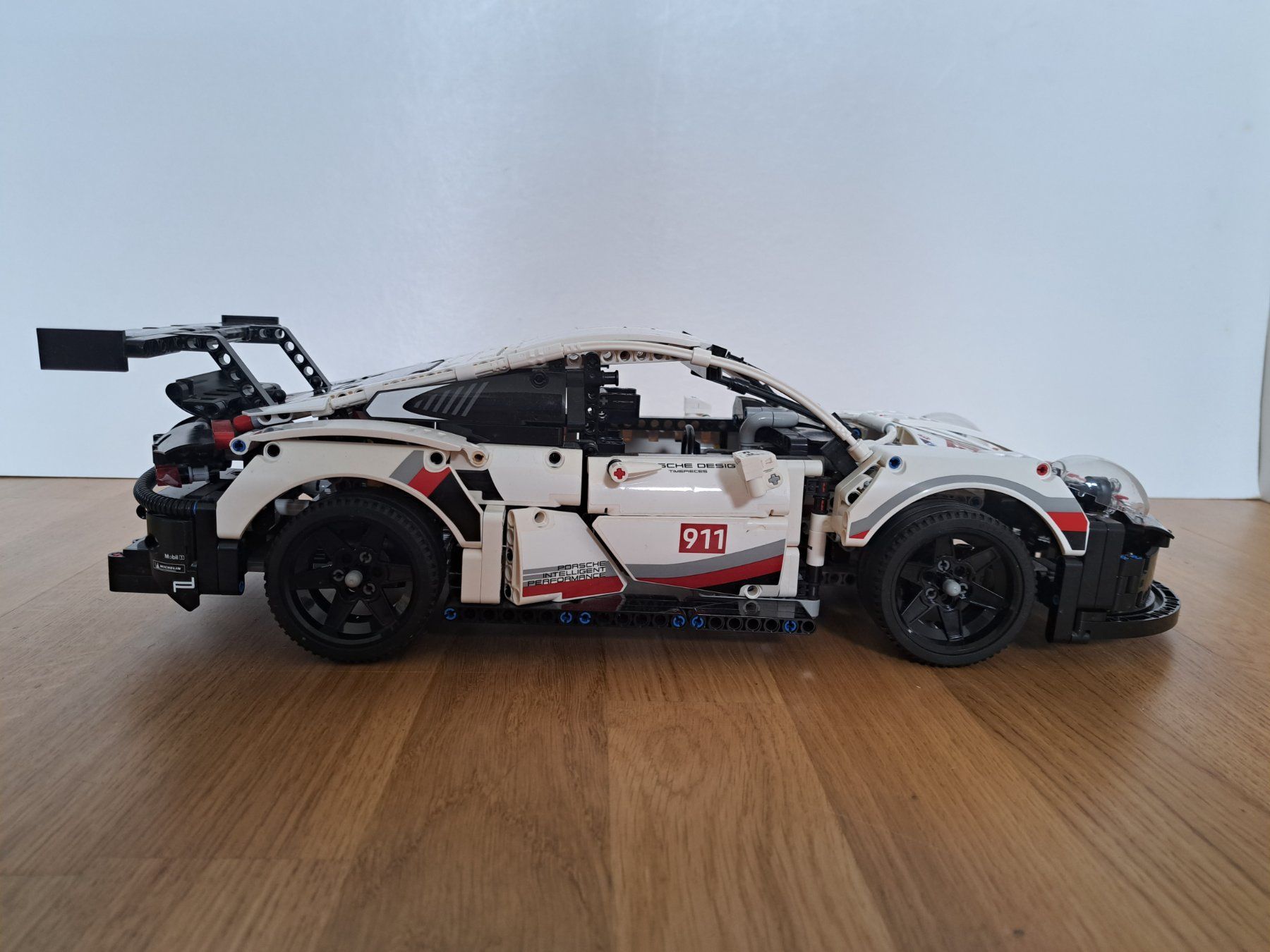 Lego Spielzeuge: LEGO Technik 42096 - Porsche 911 RSR – Gebraucht aus Bassersdorf von Serayy 1