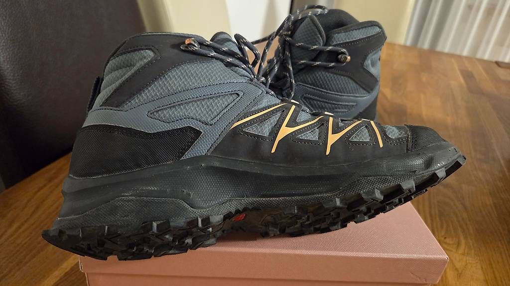 Herrenschuhe: Salomon Gr. 41 1/3 E MID GTX Wanderschuhe – Gebraucht aus Liestal von kwonn 1
