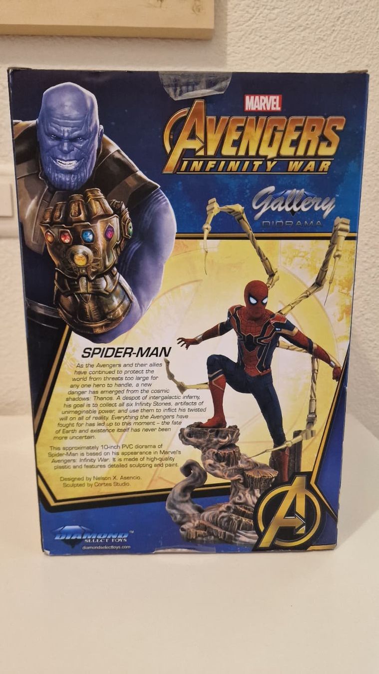Marvel Statuette: Marvel Infinity War - Spider Man - Mit OVP! – Usato da Rümlang venduto da VictorGM 1