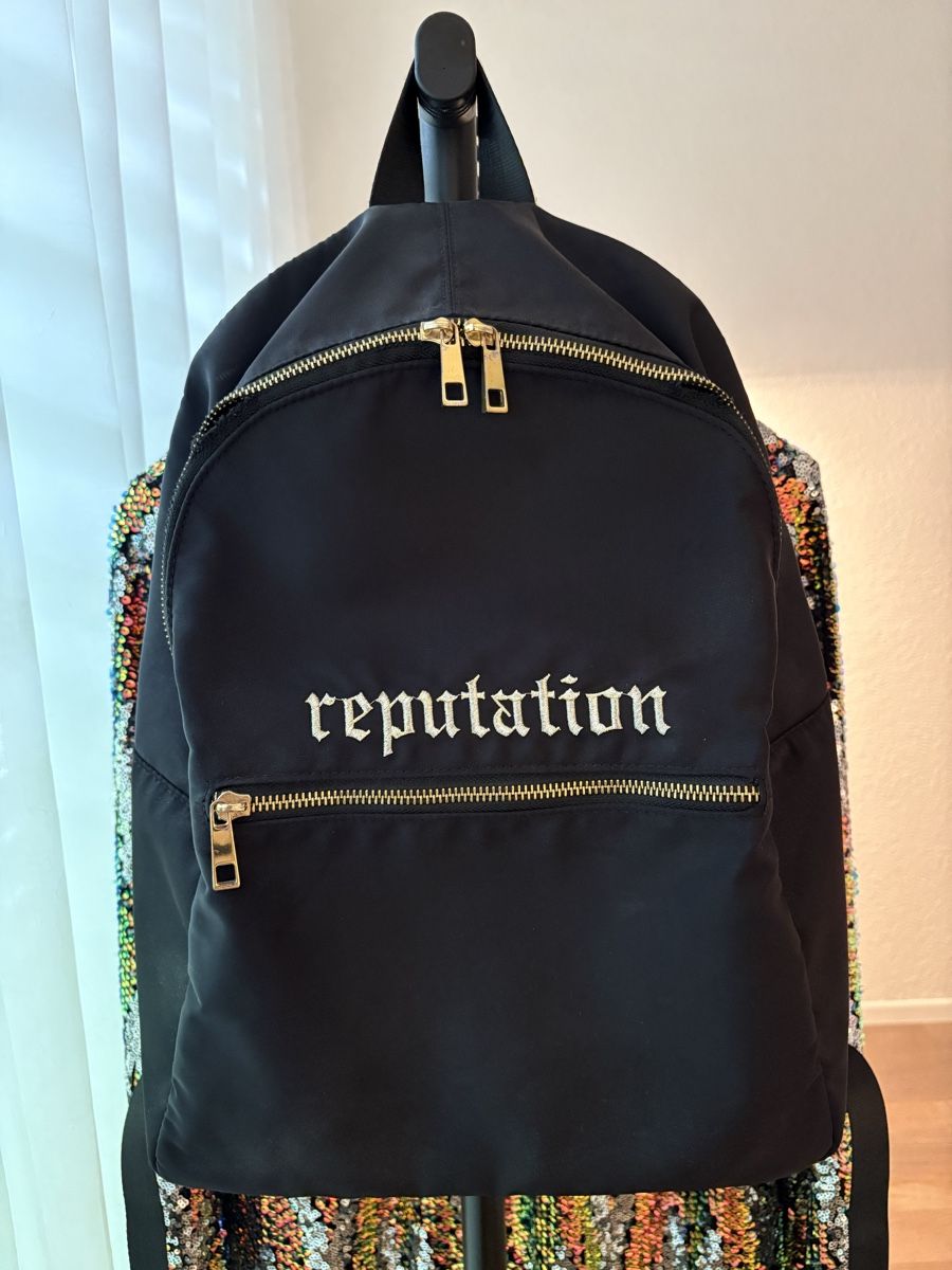 Zaini: Taylor Swift Reputation Backpack – Usato da Bern venduto da mar_hwz5