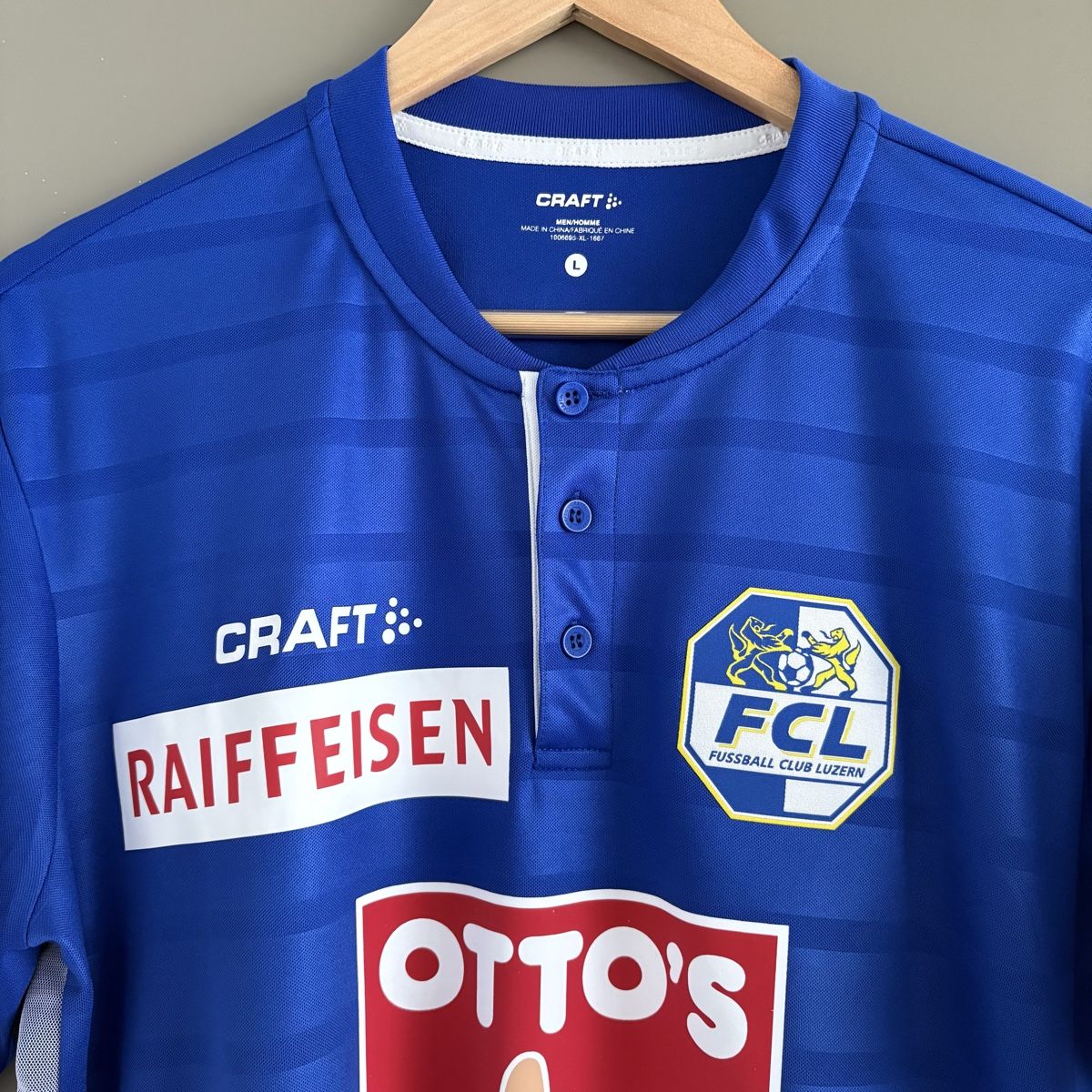 Craft Canottiere & Pantaloni: Fc Luzern Trikot Schulz Craft 2019/2020 – Usato da Winterthur venduto da LaBodega 1