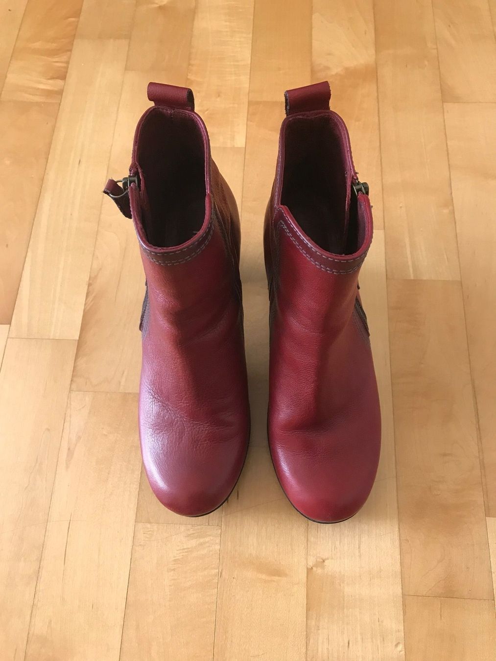 Damenschuhe: Rote Stiefeletten – Gebraucht aus Erlinsbach von Basi67 1