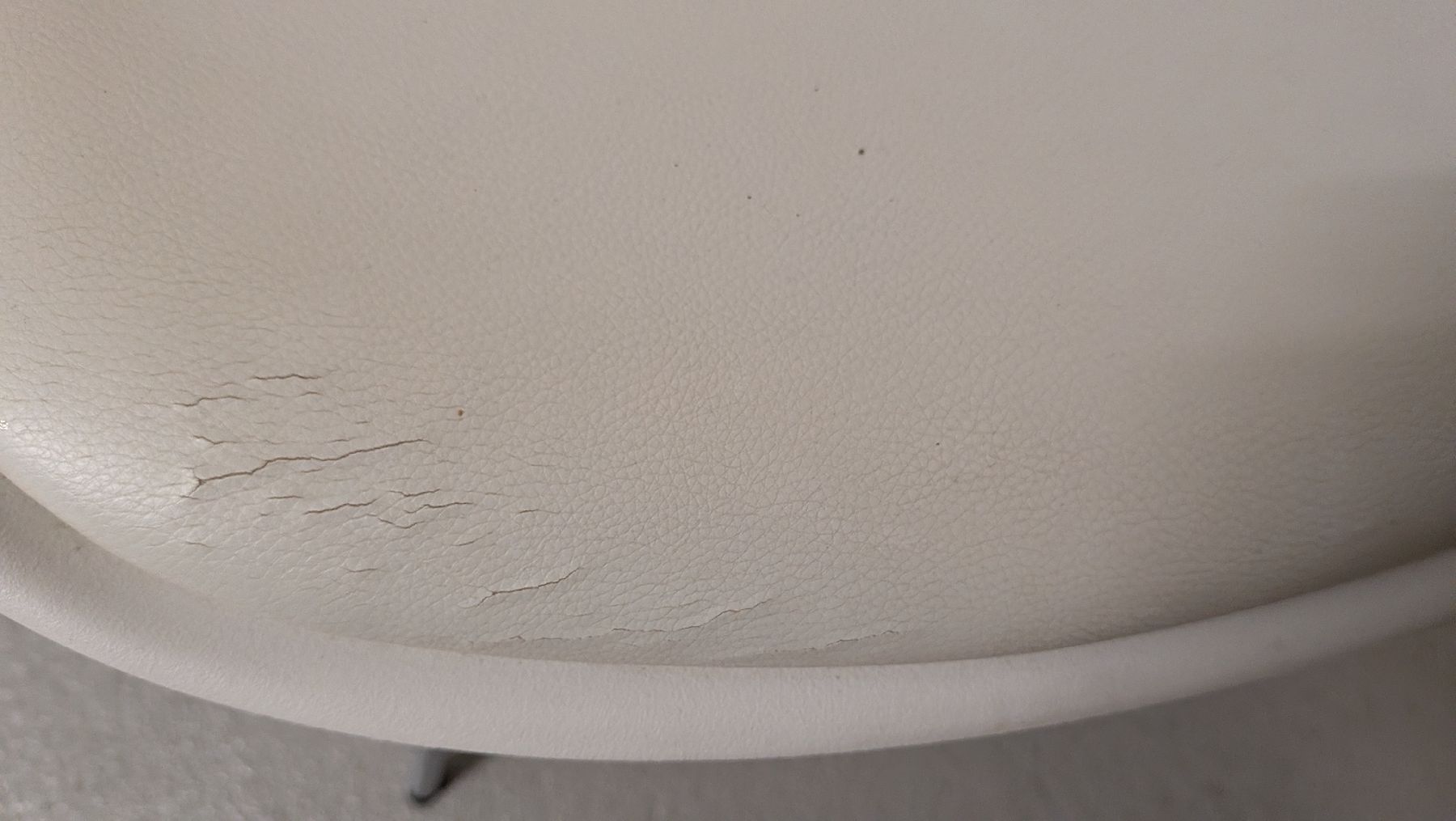 Set de table et chaises: Wandtisch Tisch inkl. 2 stühle – D'occasion à Safnern par Yaennu 5