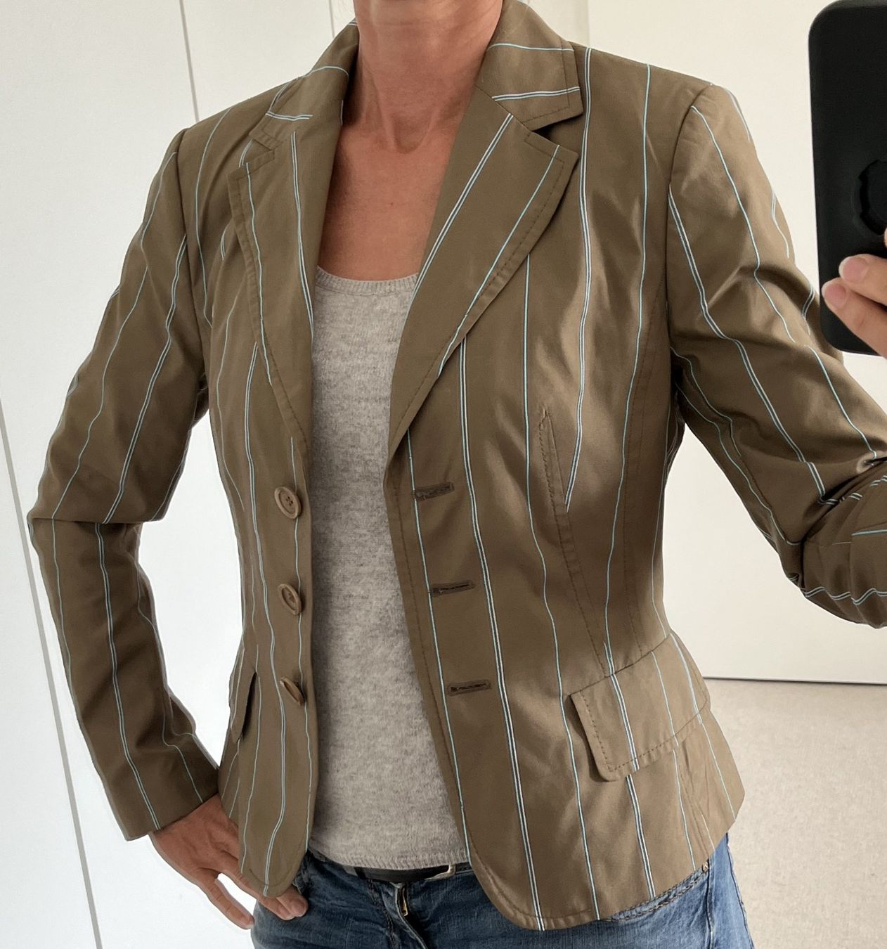 Giacche: Marc Aurel Blazer Jacke, hellblau gestreift, Gr. 36 – Usato da Affoltern am Albis venduto da Blackrhythm 3