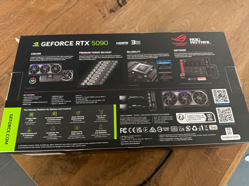 ASUS ROG ASTRAL GeForce RTX 5090 Grafikkarte, gebraucht (Gebraucht) in ...