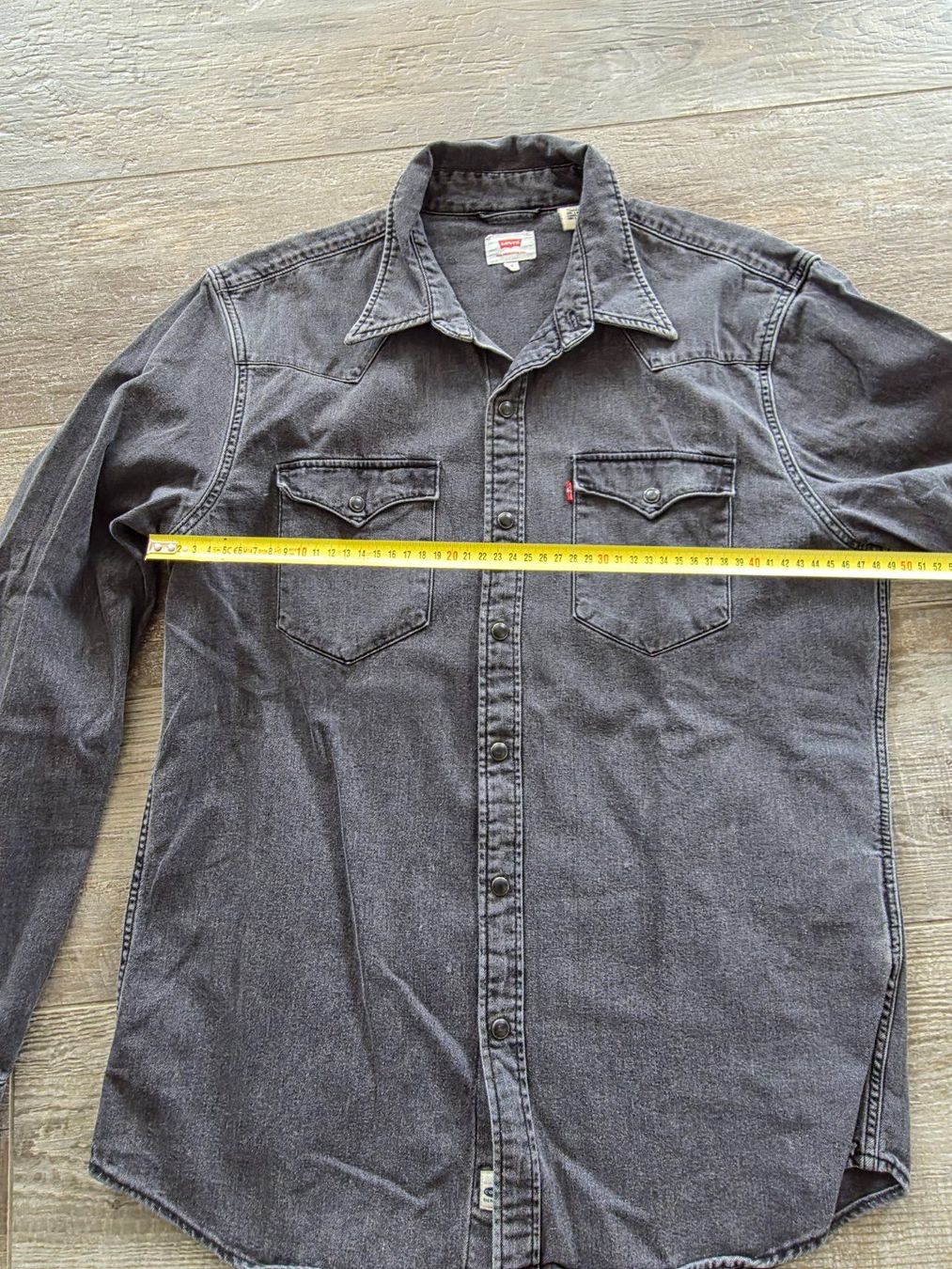 Levi's Camicie: Levi's Western Jeanshemd M Black Denim – Usato da Dietlikon venduto da Bonamesa 5