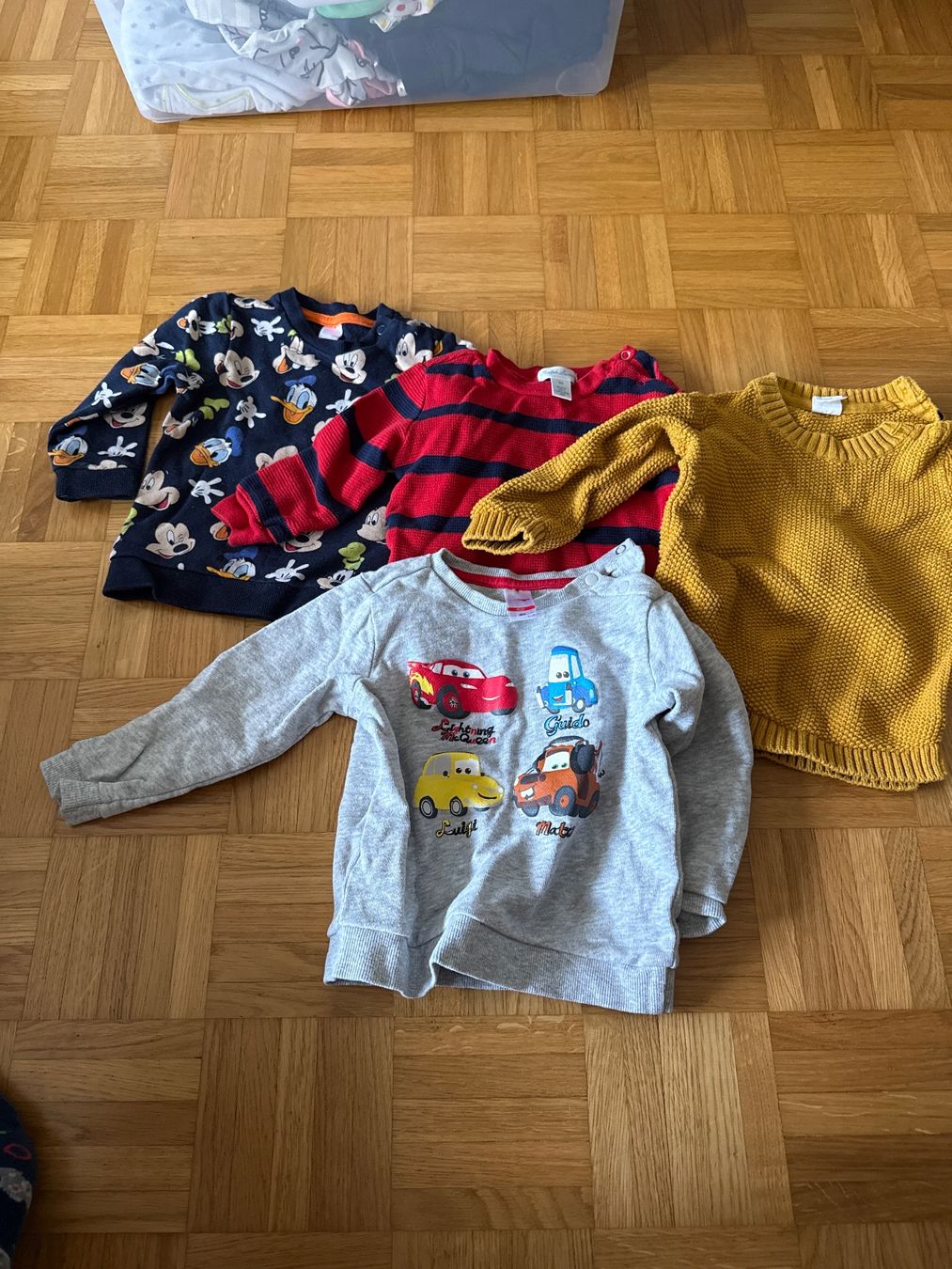 Lotti & Set di vestiti: Kleiderpaket Gr 80 – Usato da Zürich venduto da ann_vl7h 2