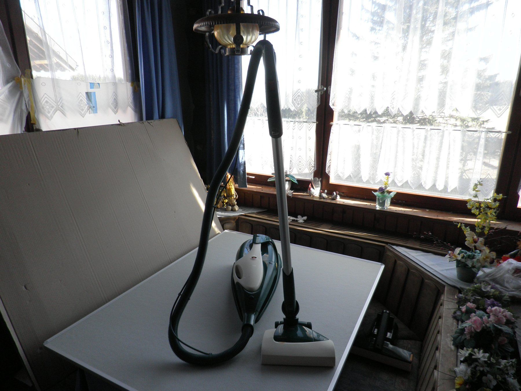 Vorwerk Aspirapolveri & Accessori: Vorwerk Tornado Schlitten 135 / EB 351 – Usato da Oftringen venduto da shoptwotrade