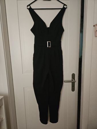Eleganter schwarzer Jumpsuit, Grösse S