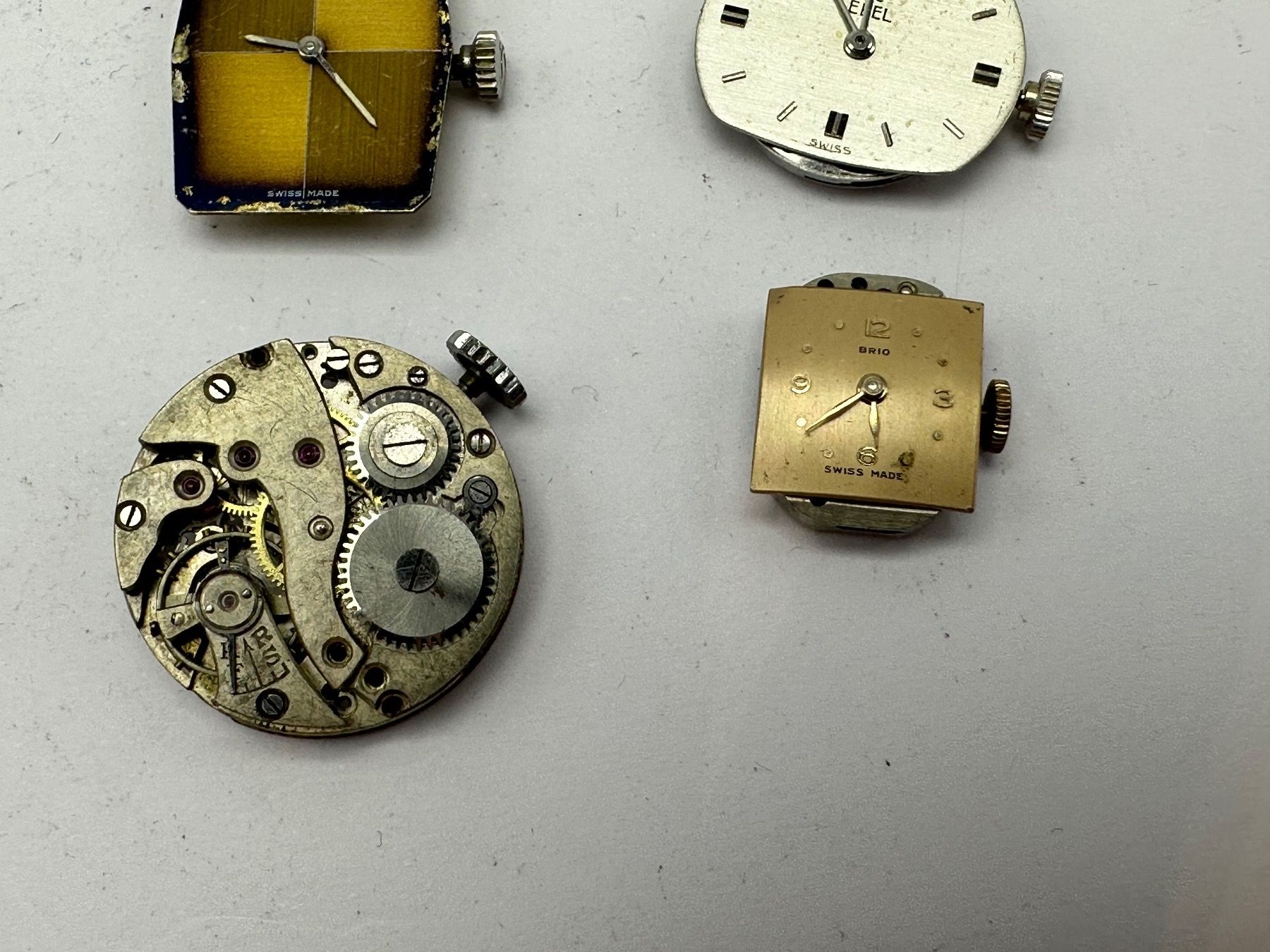 Orologi: Damenuhr Werke Konvolut – Usato da Brüttisellen venduto da AlphaOmega05 4