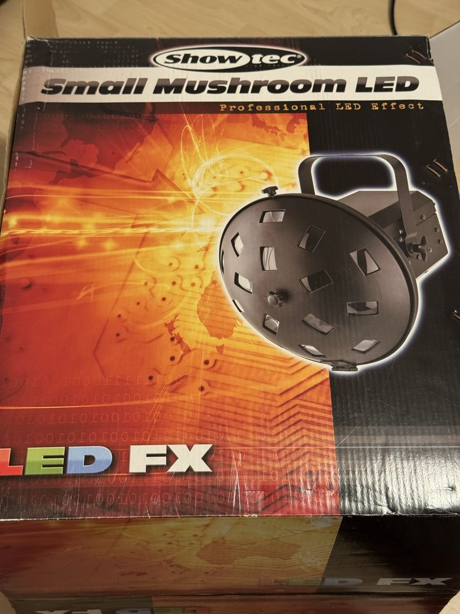 Lampen: Projecteur Showtec Small Mushroom L – Gebraucht aus Genève von chr_77nw 2