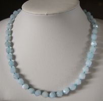 NEU Aquamarin leicht facettiert Kette Collier Edelsteinkette
