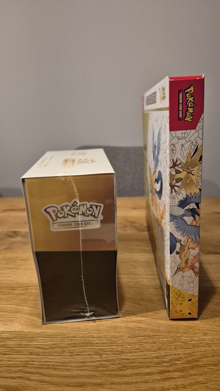 Pokémon Carte collezionabili: Pokémon 30th Anniversary Set  – Nuovo e nell'imballaggio originale da Sursee venduto da Barclays93 1