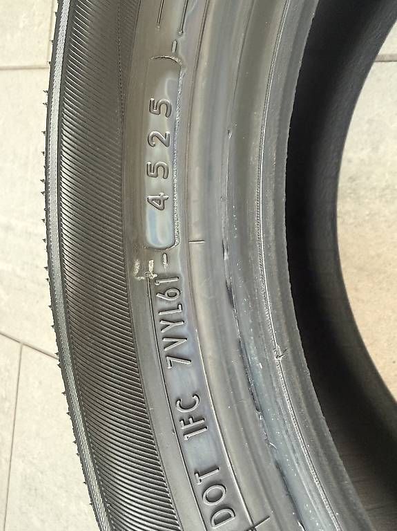 Pneus & Roues: 4 neue Sommerreifen – D'occasion à Schattdorf par dam_7z6w 4