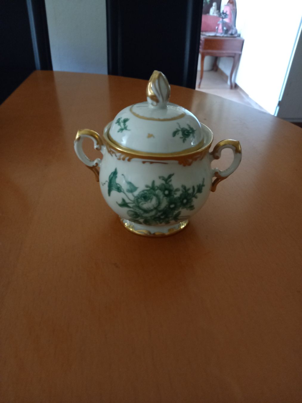 Set di piatti: Antik Handgemalt Swiss Langenthal Kaffeeset 1946 – Usato da Bern venduto da Imamrashed 4