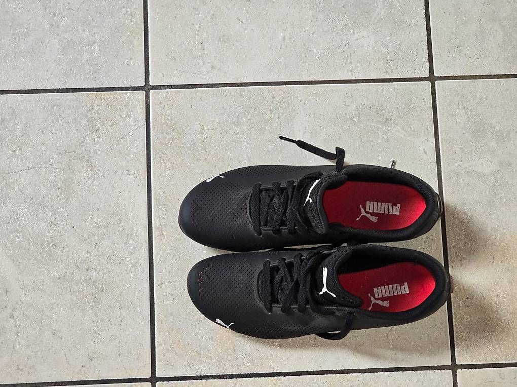 Scarpe da uomo: Puma Sneakers Neu ungetragen – Usato da Wattenwil venduto da Rasta1978 1