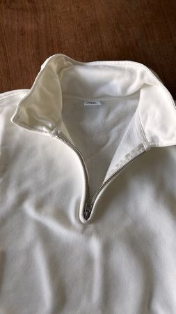 ZARA Pullover Gr L cremeweiss mit Reissverschluss & Tasche. 