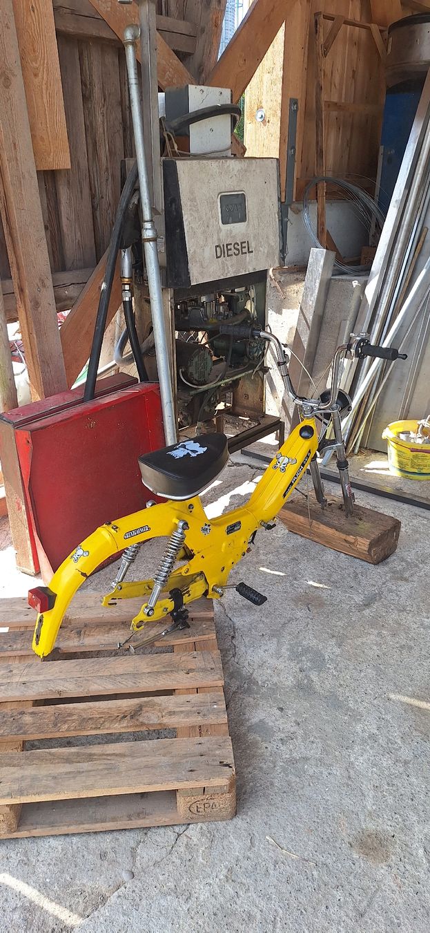 Puch Cyclomoteurs: Puch Maxi s rahmen  – D'occasion à Ruswil par Bellefleur74 1