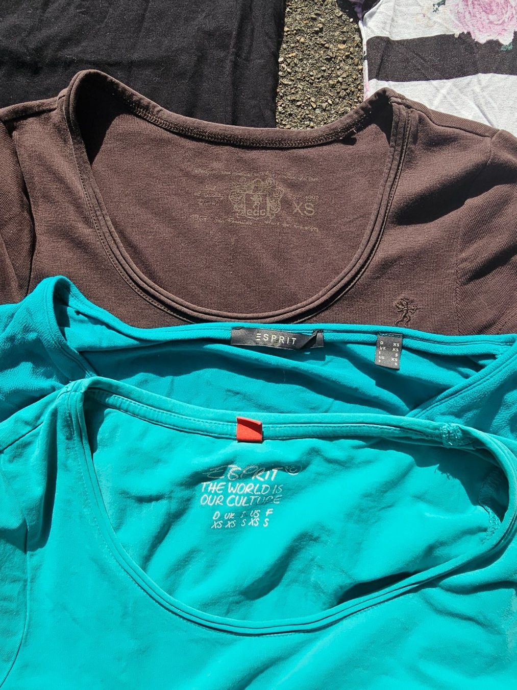 Esprit Lotti di vestiti: Casual Business Basic Paket Gr. XS mit 3x Esprit – Usato da Füllinsdorf venduto da Sunnebliemli7 2
