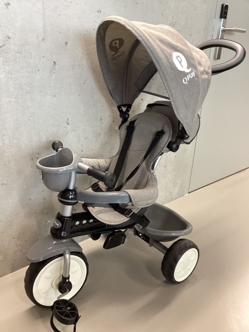 Carrozzine: Kinderbuggy mit Trettfunktion-Grau- Wiitergäh – Usato da Zug venduto da GGZatWork 5