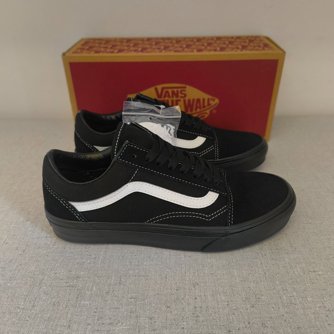 Vans Chaussures hommes: Vans Old Skool, EURO 37 – Neuf avec emballage d'origine à Uitikon Waldegg par PJLS1
