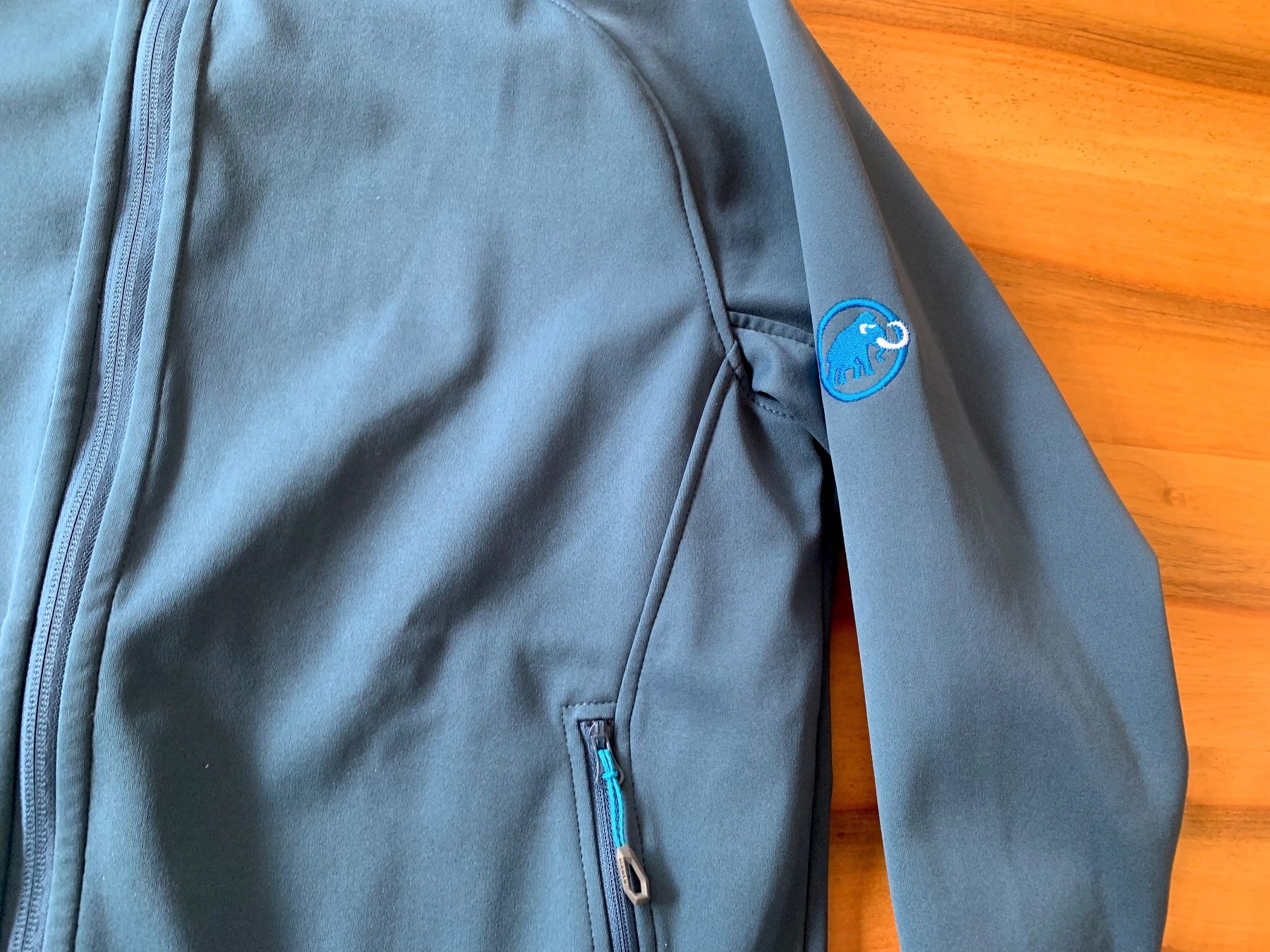 Mammut Giacche: MAMMUT Softtech Softshell / Windstopper Jacke petrol Fr M – Usato da Meiringen venduto da snahhanssnah 1
