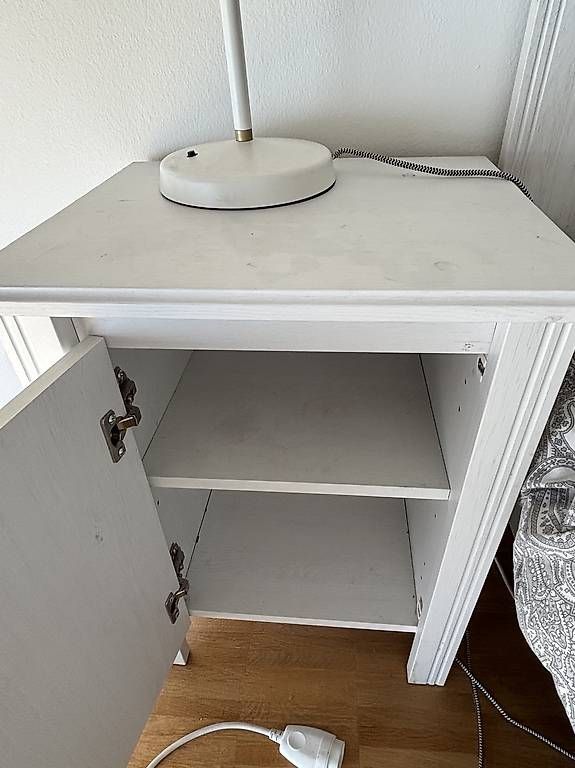 Ikea Comodini: Ikea Brusali Nachttisch – Usato da Riehen venduto da Pabasa 1