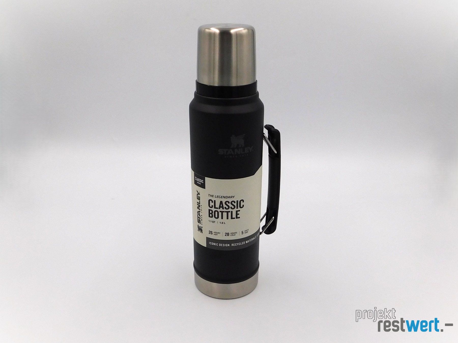Stanley Borracce & Thermos: Thermotrinkflasche von STANLEY – Nuovo (secondo la descrizione) da Bülach venduto da restwert_buelach