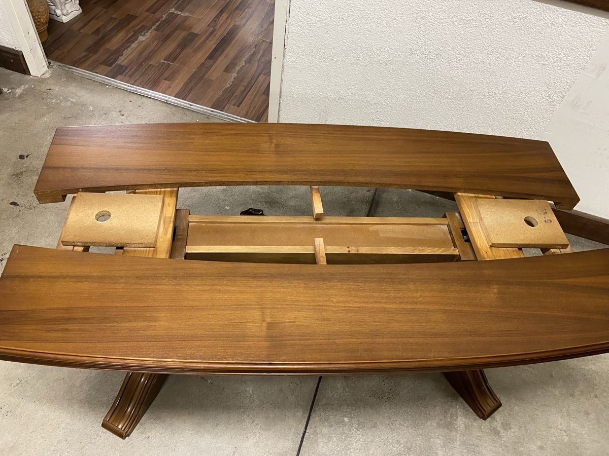 Tavoli: Couchtisch/Salontisch Ausziehbar – Usato da Dietikon venduto da brocki-eyra 1