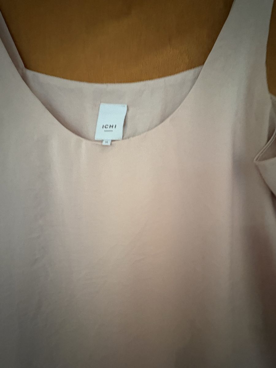Tops: Damen Top Rosa Gr. M  – Gebraucht aus Ebertswil von shushuj 1