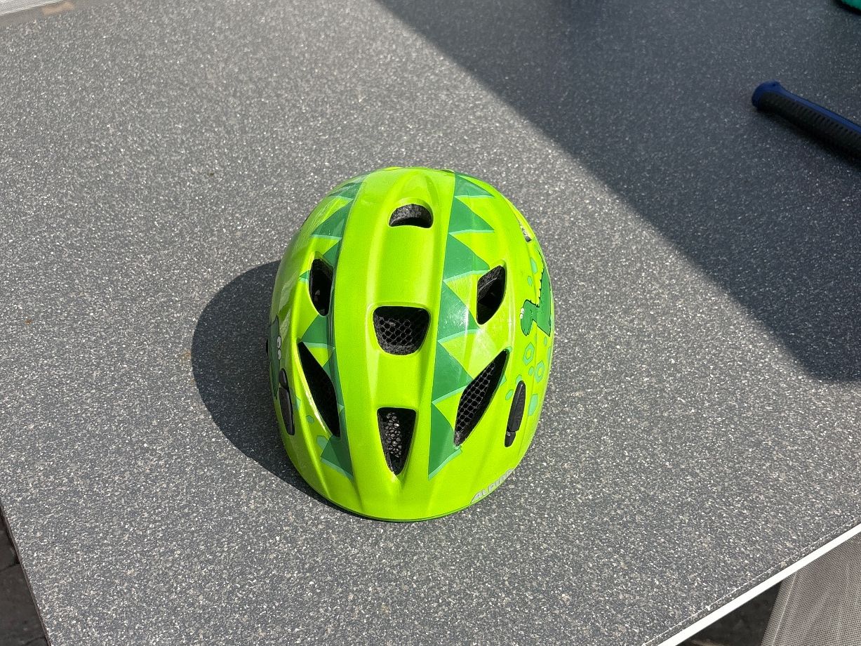 Alpina Casques: Kinder Velohelm Alpina Dino – D'occasion à Schaffhausen par Thorbart 1