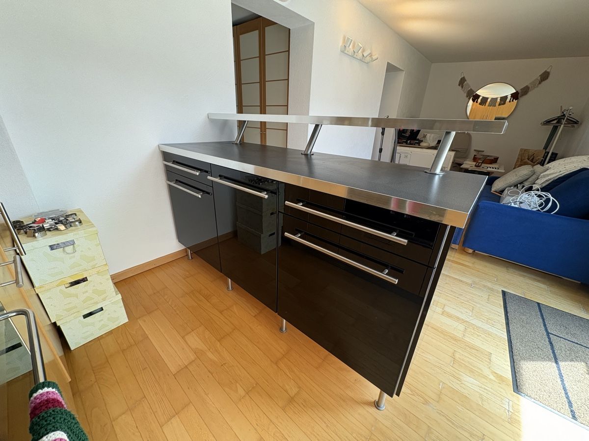 Equipement de magasin & Foires: Ikea Bar/Theke mit Hochstühlen – D'occasion à Subingen par SwissPike 3