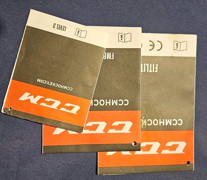 Caschi: CCM FL90 Eishockeyhelm Combo, Schwarz, Grösse M – Usato da Uttigen venduto da Mb10001 7