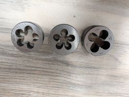 3 Gewindeschneideisen, HSS gebraucht