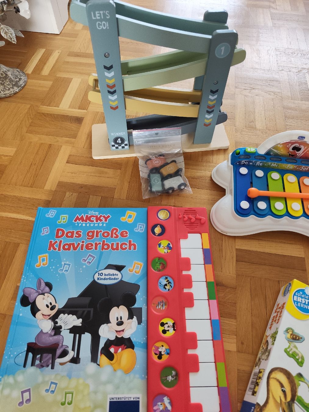 Giocattoli: Spielzeug paket – Usato da Muttenz venduto da Hermesvonthan 1