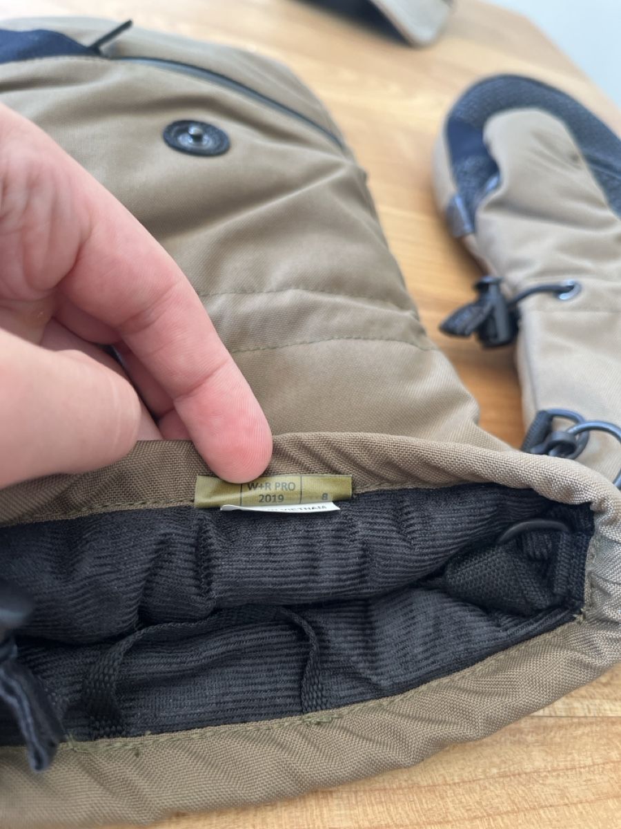 Handschuhe & Handstulpen: Schweizer Militär Handschuhe – Neu (gemäss Beschreibung) aus Illnau von ThomasK0208 2
