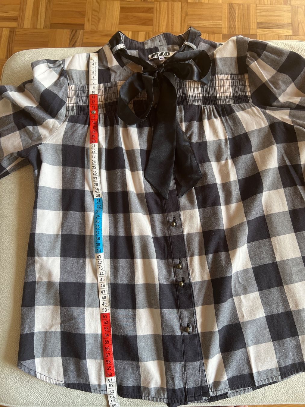 Quiksilver Camicette: QuickSilver-Karohemd mit Schleife – Grösse M – Usato da Chur venduto da van_hnc6 6
