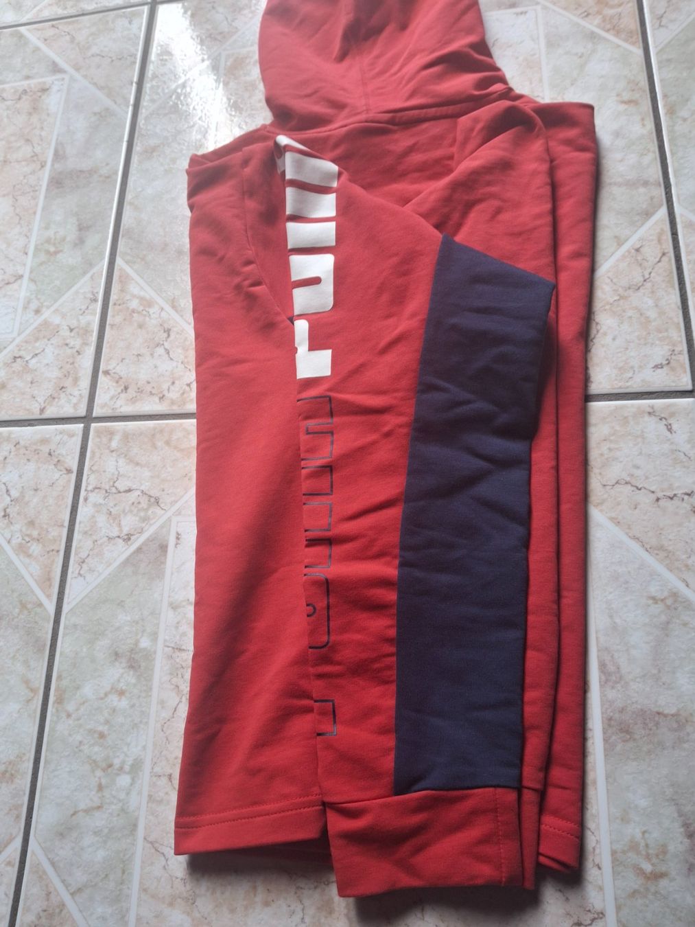 Puma Maglioni & Felpe: Pull avec capuchon taille 34 marque Puma 67% coton – Usato da Villiers venduto da san_jn5w 7
