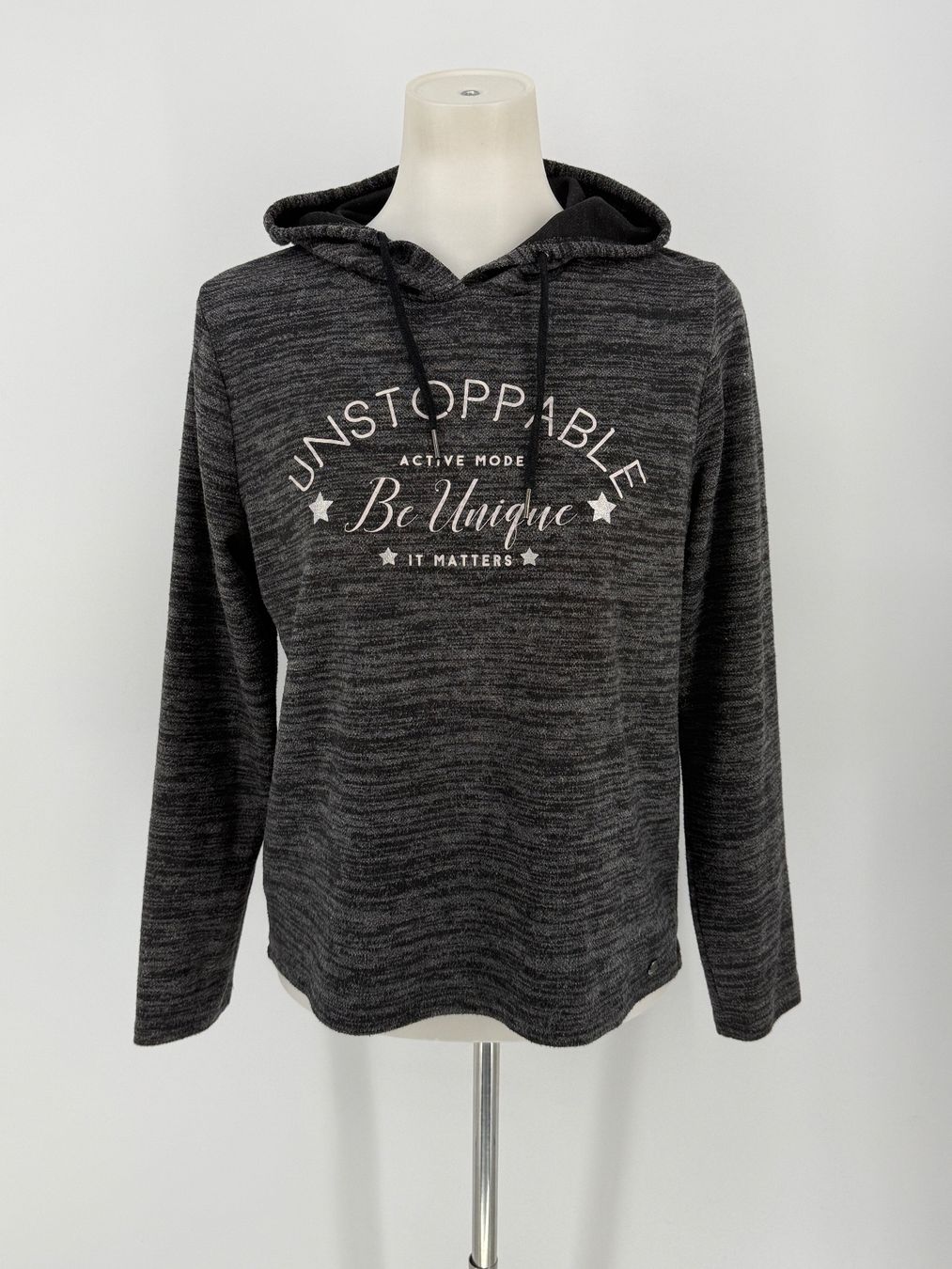 Pullover & Sweatshirts: Kapuzenpullover Gr. M/L von Losan – Gebraucht aus Auenstein von moin.