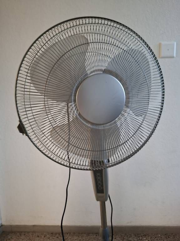 Ventilateurs: Ventilator von Intertronic – D'occasion à Wattwil par miz_6cvq 1
