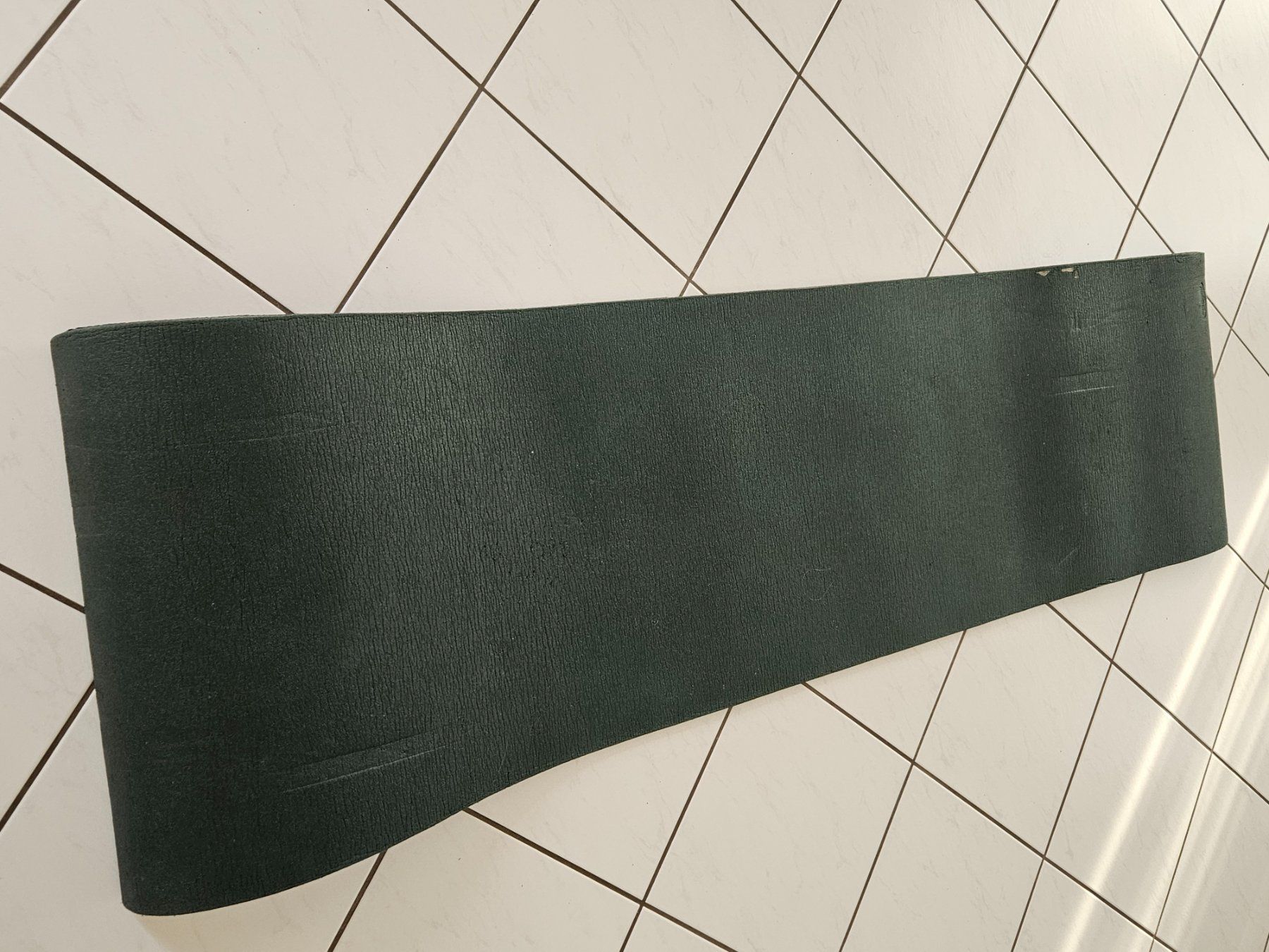 Tappetini fitness: Dunkelgrüne Gymnastikmatte – Usato da Steinhausen venduto da Maria-Teresa.Ehrler